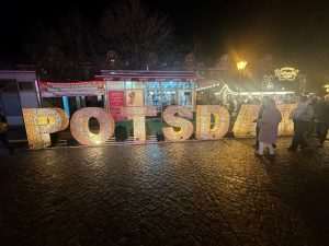 ČAROLIJA IZ VREMENA NJEMAČKOG CARSTVA: Božićni sajam u Potsdamu s običajima njemačke carske dinastije Hohenzollern ČAROLIJA IZ VREMENA NJEMAČKOG CARSTVA: Božićni sajam u Potsdamu s običajima njemačke carske dinastije Hohenzollern