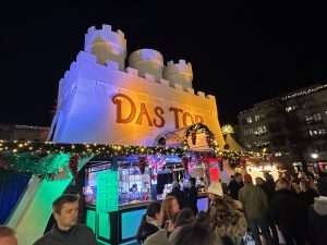 ČAROLIJA IZ VREMENA NJEMAČKOG CARSTVA: Božićni sajam u Potsdamu s običajima njemačke carske dinastije Hohenzollern ČAROLIJA IZ VREMENA NJEMAČKOG CARSTVA: Božićni sajam u Potsdamu s običajima njemačke carske dinastije Hohenzollern