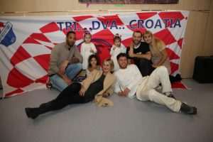 STUTTGART: Croatia Hawks je prvim mjestom u Oberligi i proslavom zaključila uspješnu polusezonu STUTTGART: Croatia Hawks je prvim mjestom u Oberligi i proslavom zaključila uspješnu polusezonu