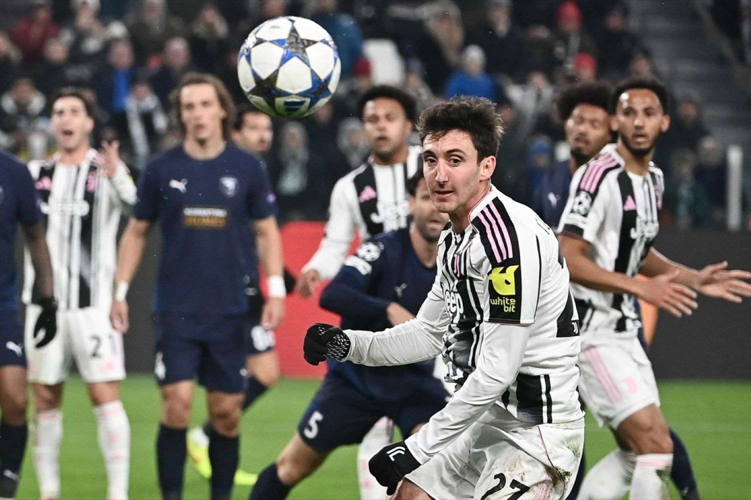 REZULTATI I LJESTVICA LP: Poraz Reala od Cityja u Madridu, bez pobjednika u Leverkusenu i Dortmundu, Arsenal pregazio Club Brugge REZULTATI I LJESTVICA LP: Poraz Reala od Cityja u Madridu, bez pobjednika u Leverkusenu i Dortmundu, Arsenal pregazio Club Brugge