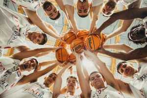 HAITERBACH: KK Komušina uz košarkašku utakmicu organizira i božićni sajam HAITERBACH: KK Komušina uz košarkašku utakmicu organizira i božićni sajam