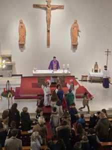 SVEČANO U GIEßENU I KLOPPENHEIMU: Bogat program proslave blagdana Sv. Nikole i darovi za djecu SVEČANO U GIEßENU I KLOPPENHEIMU: Bogat program proslave blagdana Sv. Nikole i darovi za djecu