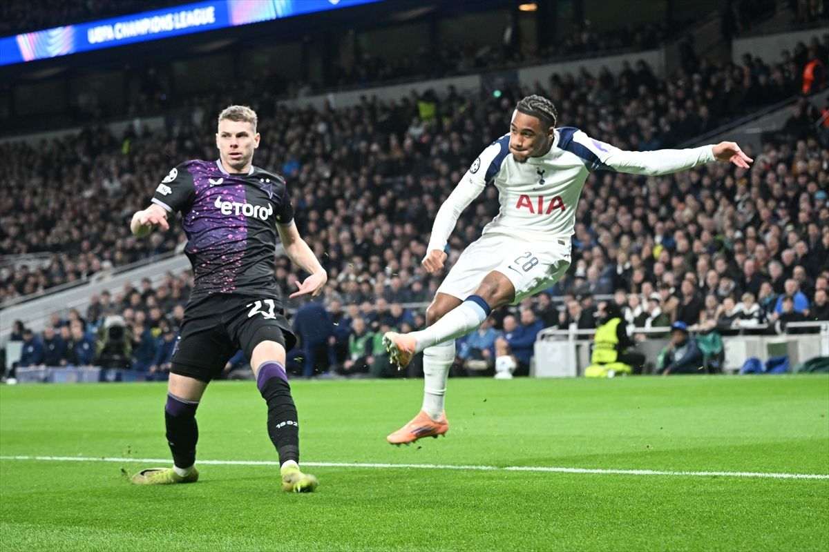 LIGA PRVAKA: Bayern s 3:1 savladao Sporting, poraz Eintrachta u Barceloni, Liverpool slavio protiv Intera u Milanu LIGA PRVAKA: Bayern s 3:1 savladao Sporting, poraz Eintrachta u Barceloni, Liverpool slavio protiv Intera u Milanu