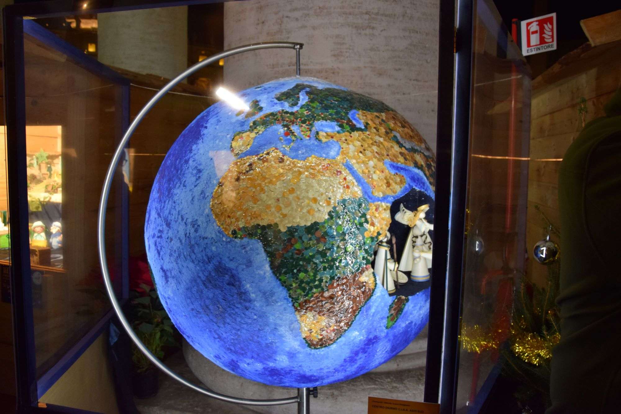 U VATIKANU 132 JASLICE IZ 23 ZEMLJE, MEĐU NJIMA I HRVATSKA: Znate li kada, gdje i tko je postavio prve žive jaslice? U Vatikanu je otvorena izložba Božićnih jaslica / Foto: Fenix (Ljiljana Džalto)