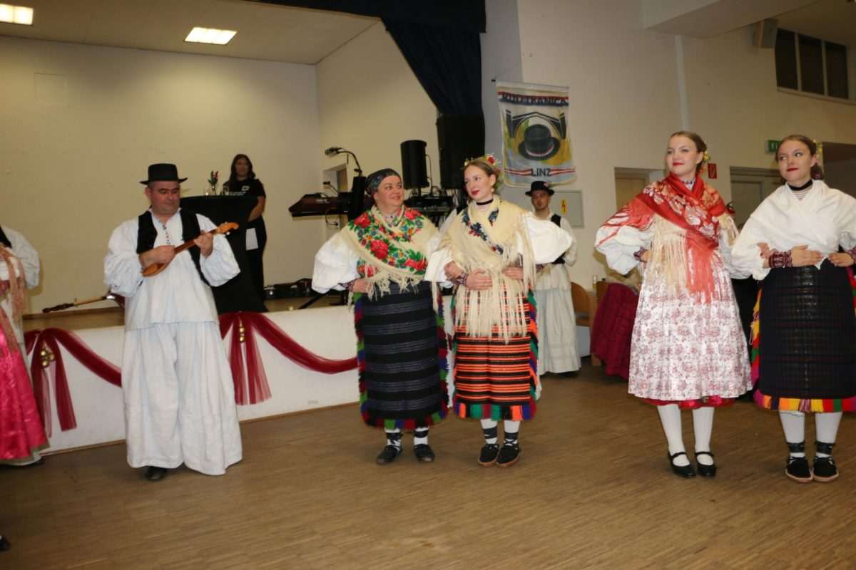 Božićni domjenak u Linzu / Foto: Fenix (MD)