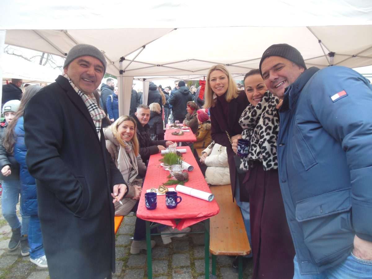 RADOST U DOŠAŠĆU: FRAMA okupila vjernike na radosnom druženju u Münchenu RADOST U DOŠAŠĆU: FRAMA okupila vjernike na radosnom druženju u Münchenu