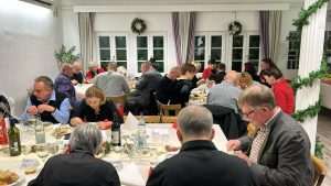 BOŽIĆNI DOMJENAK U HKZ MAINZ: Okupili se članovi zajednice i njihovi njemački prijatelji Božićni domjenak u HKZ Mainz / Foto: Fenix (VA)