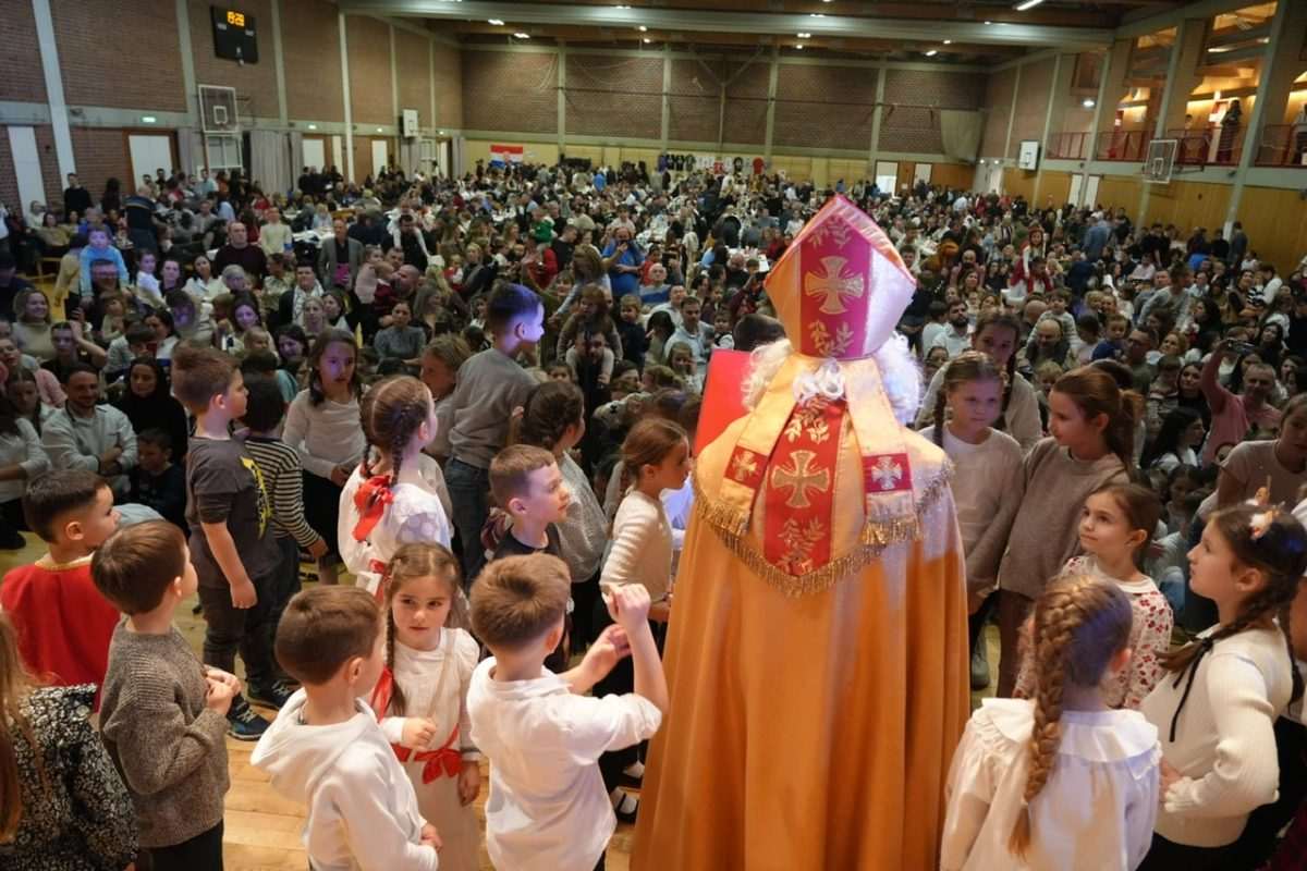 Nikolinjsko-božićna proslava u HKŽ München / Foto: Fenix (Neda Caktaš)