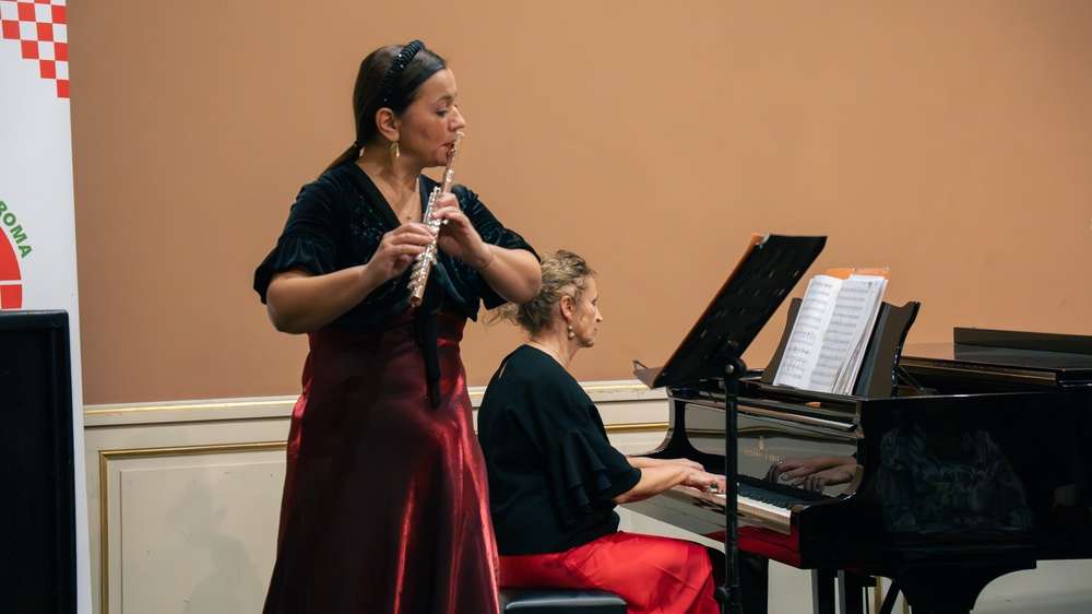 BOŽIĆNI KONCERT HRVATSKO -TALIJANSKOG MOZAIKA RIM: Kvartet Sorkočević oduševio Rim božićnim koncertom u znaku Dubrovnika Božićni koncert Hrvatsko-talijanskog mozaika Rim/ Foto: Fenix (MIC)