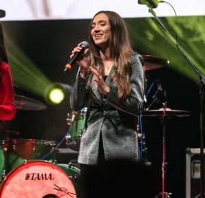 NAKON PREMIJERE U LISINSKOM: Pjesma „Marijo, Majko naša“ izvedena na koncertu „Vatra“ u Širokom Brijegu Pjesma “Marijo, Majko naša” izvedena je na koncertu u Širokom Brijegu / Foto: Drago Ćavar