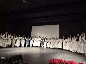 NIKOLINJE U MAINZU: Djeca i mladi oduševili svojim nastupima pred 600 okupljenih – pridružili im se i folkloraši iz Hannovera NIKOLINJE U MAINZU: Djeca i mladi oduševili svojim nastupima pred 600 okupljenih – pridružili im se i folkloraši iz Hannovera