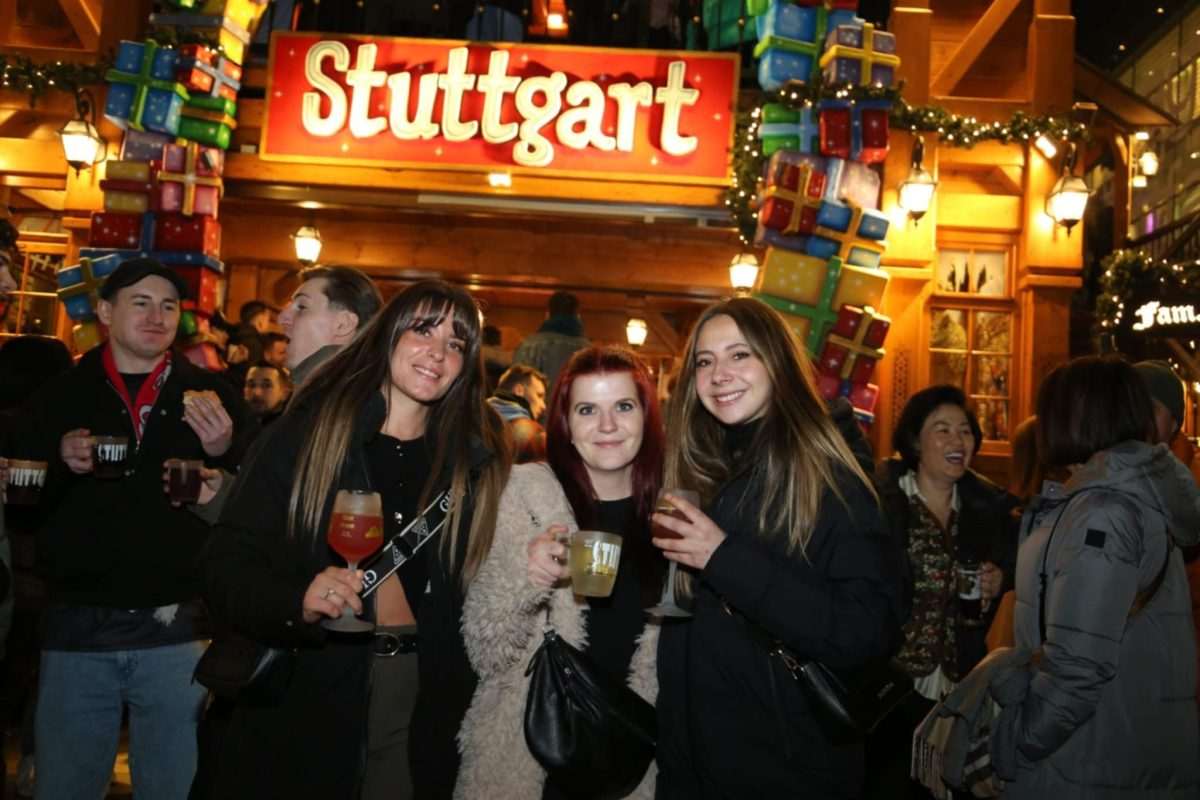 Hrvati na Božićnom sajamu u Stuttgartu / Foto: Fenix (Željko Cindrić)