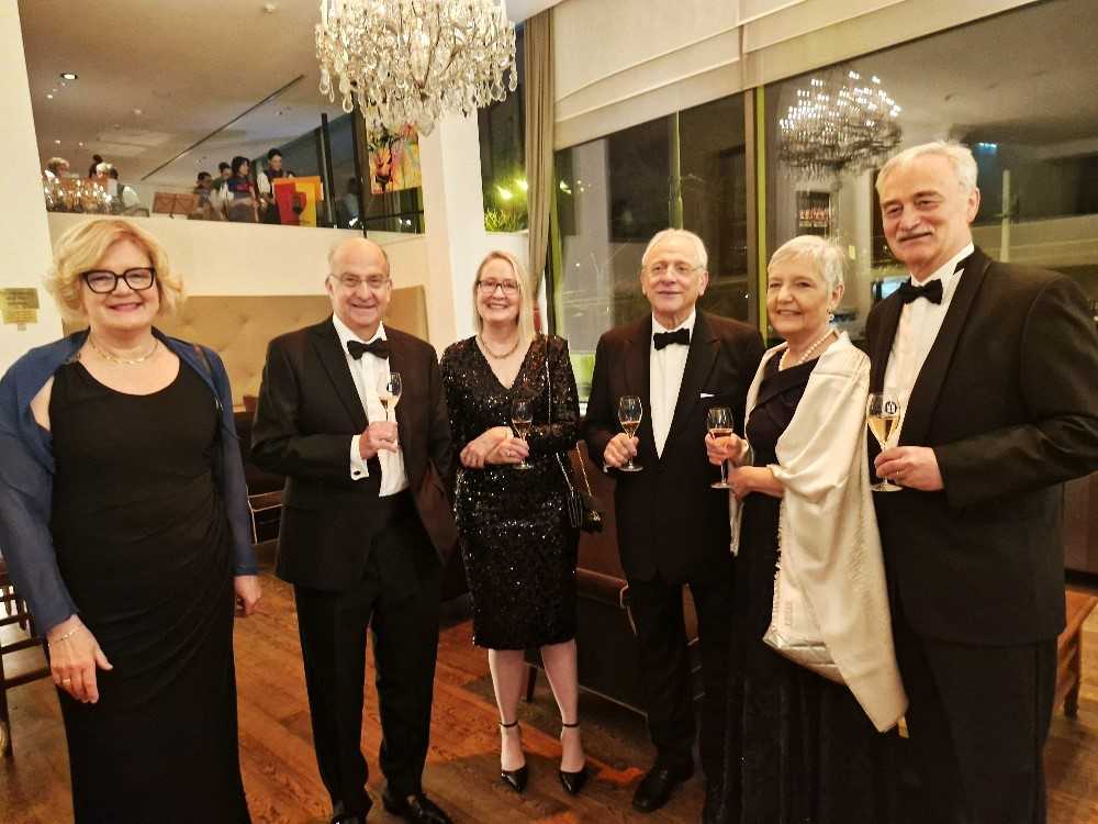 U NAZOČNOSTI OKO 1.300 GOSTIJU: U Beču održan 79. Hrvatski bal gradišćanskih Hrvata. Uveličali ga veličanstveni folkloraši “Kola Slavuj” i brojni diplomati