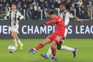 LIGA PRVAKA: Bayern nezaustavljiv, poraz Eintrachta, pogodak Olma u pobjedi Barcelone, Liverpoola slavio na Veledromu