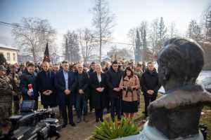 PREDSJEDNICA BRADARA NA OBLJETNICI “JASTREBOVA”: “Koliko god bili malobrojni, itekako nas ima - pogotovo kad zbijemo redove”