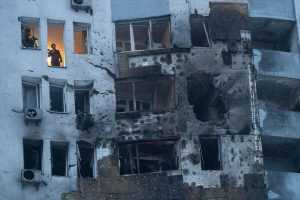 BEZ GRIJANJA OKO 6.000 STAMBENIH ZGRADA: Dok stižu osude ruskog napada, gradonačelnik Kijeva pozvao stanovnike da privremeno napuste grad BEZ GRIJANJA OKO 6.000 STAMBENIH ZGRADA: Dok stižu osude ruskog napada, gradonačelnik Kijeva pozvao stanovnike da privremeno napuste grad