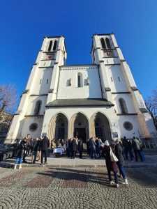 6. NOĆ HRVATA: Veleposlanik Glunčić: “Hrvatska zajednica Salzburg most je povezivanja Hrvatske s Austrijom”