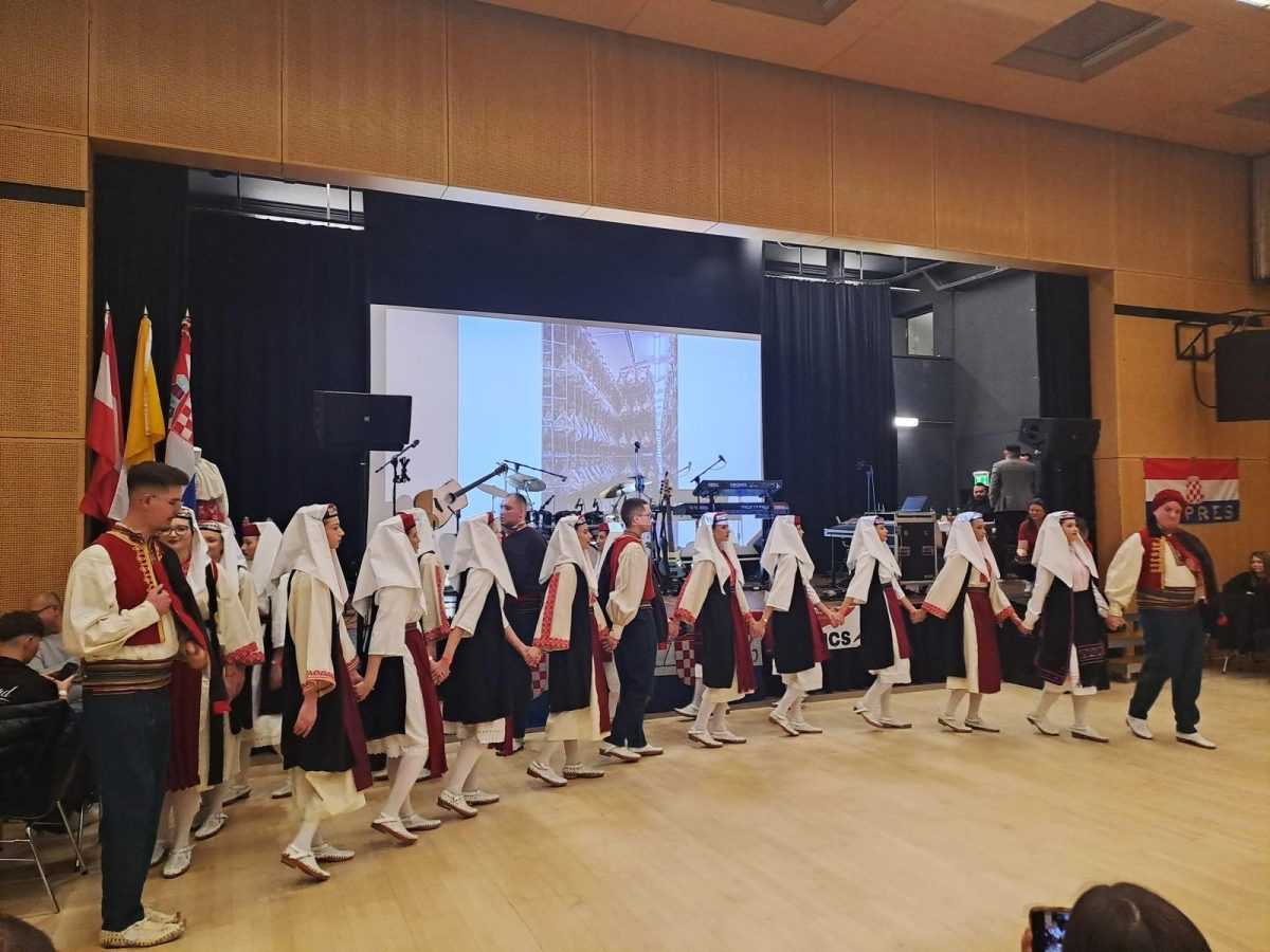 6. NOĆ HRVATA: Veleposlanik Glunčić: “Hrvatska zajednica Salzburg most je povezivanja Hrvatske s Austrijom”