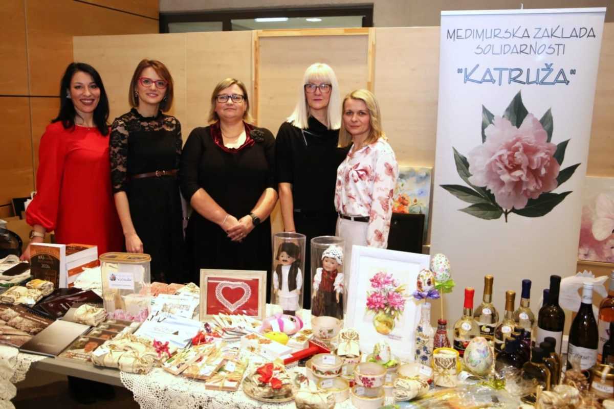 KAJKAVSKA VEČER 2026. U REMSECKU: Oko 400 gostiju na zabavi humanitarne udruge kajkavskih iseljenika