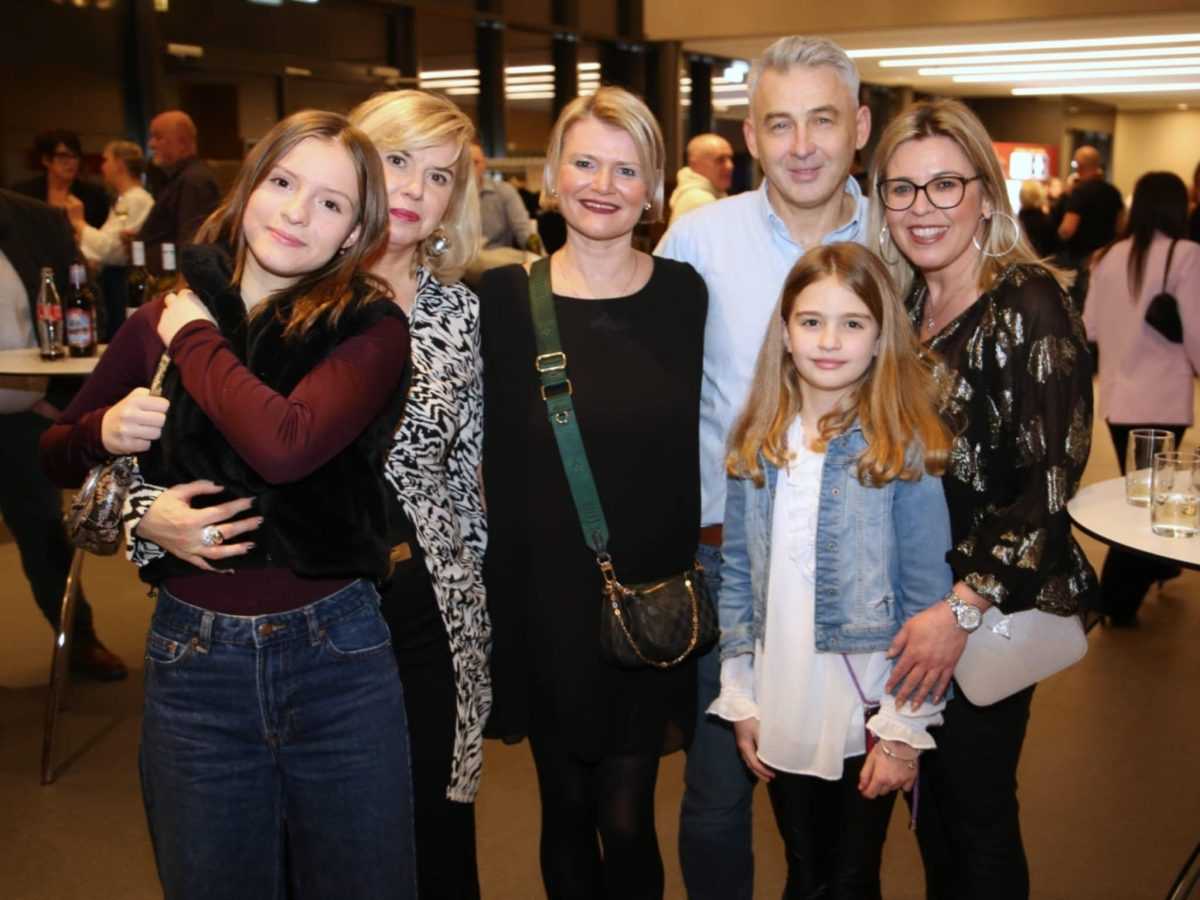 KAJKAVSKA VEČER 2026. U REMSECKU: Oko 400 gostiju na zabavi humanitarne udruge kajkavskih iseljenika