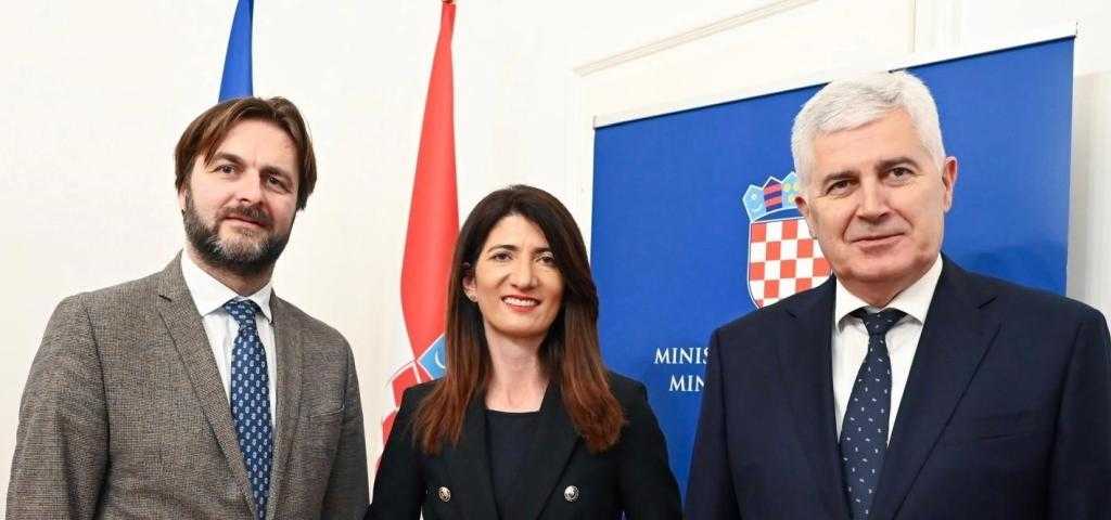 Dragan Čović, Darijana Filipović i Tomislav Ćorić / Foto: HDZ BiH