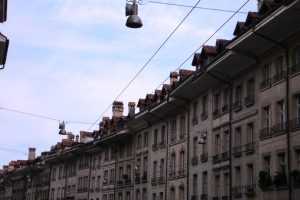 BERN - SVE SAMO NE OBIČAN GRAD: Što je u brojnim podrumima, zašto medvjed iznad grada, Eistein i još puno toga! BERN - SVE SAMO NE OBIČAN GRAD: Što je u brojnim podrumima, zašto medvjed iznad grada, Eistein i još puno toga!