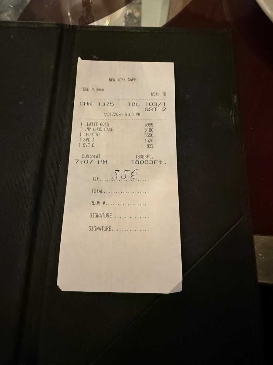 KAVA KAO LUKSUZ: U nekim europskim gradovima šalica i više od 10 eura KAVA KAO LUKSUZ: U nekim europskim gradovima šalica i više od 10 eura