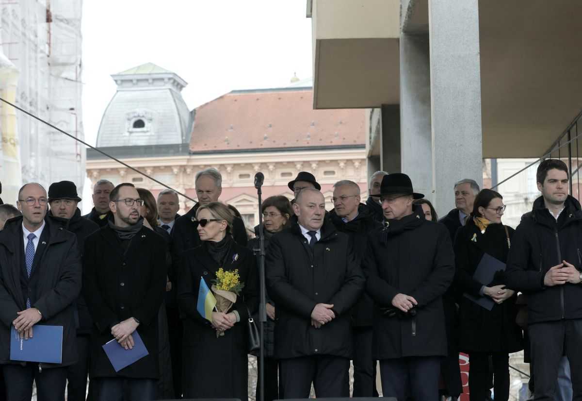 U ZAGREBU SKUP PODRŠKE UKRAJINI: Ukrajinci brane cijelu Europu U ZAGREBU SKUP PODRŠKE UKRAJINI: Ukrajinci brane cijelu Europu