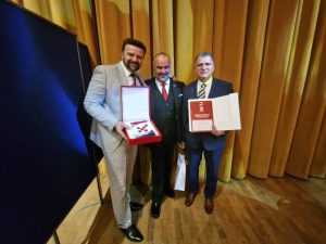 Kaurinović (lijevo), veleposlanik Glunčić -i Dodig