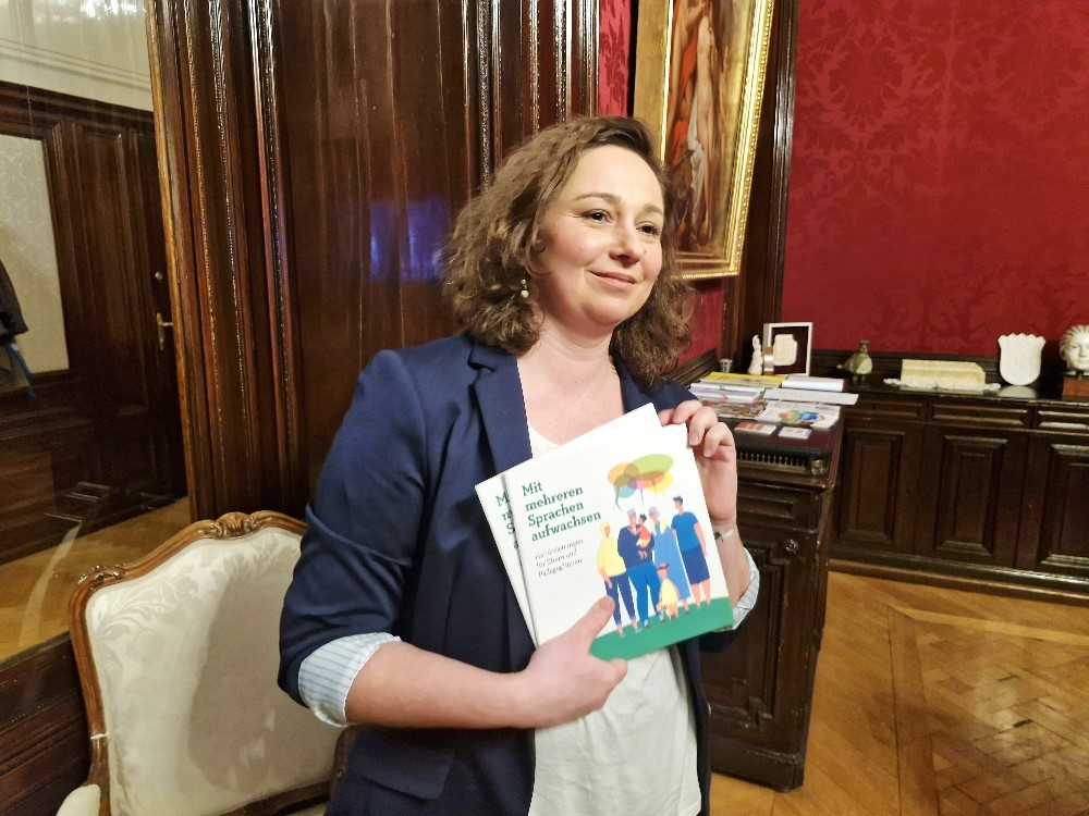 “OD VRTIĆA DO MATURE” U Veleposlanstvu RH u Beču predstavljen Dvojezični odgojno - obrazovni sustav na hrvatskom i njemačkom jeziku “OD VRTIĆA DO MATURE” U Veleposlanstvu RH u Beču predstavljen Dvojezični odgojno - obrazovni sustav na hrvatskom i njemačkom jeziku