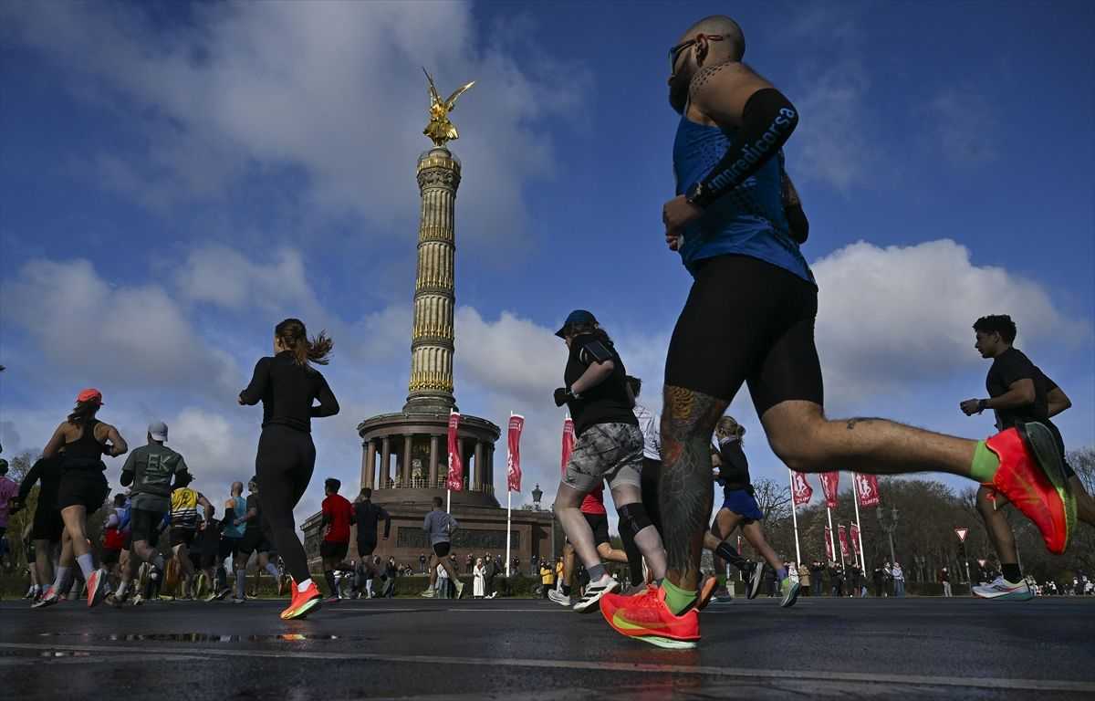 BERLINSKI POLUMARATON: Oko 41.000 trkača trčalo stazu dugu 21 km