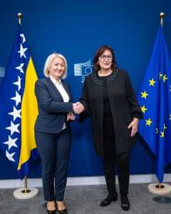 Izaslanstvo HDZ BiH s europskom dužnosnicima u Bruxellesu / Foto: HDZ BiH