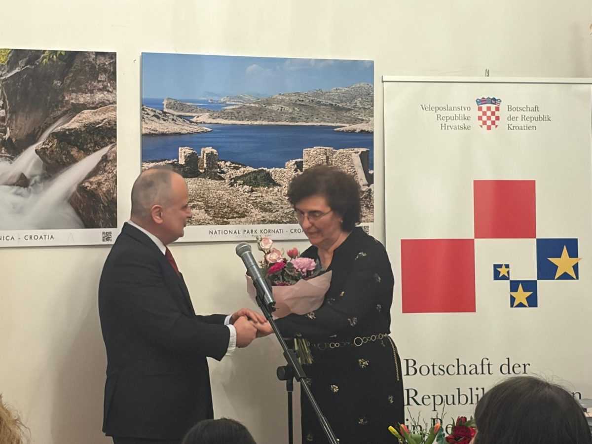 "KAD OLOVKA PIŠE SRCEM": Dan žena u Veleposlanstvu RH u Berlinu obilježen književno-glazbenom večeri "KAD OLOVKA PIŠE SRCEM": Dan žena u Veleposlanstvu RH u Berlinu obilježen književno-glazbenom večeri