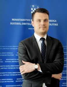 IVAN VIDIŠ: Za povratak iz inozemstva, korisnici mogu ostvariti poticaj do 27.000 eura IVAN VIDIŠ: Za povratak iz inozemstva, korisnici mogu ostvariti poticaj do 27.000 eura