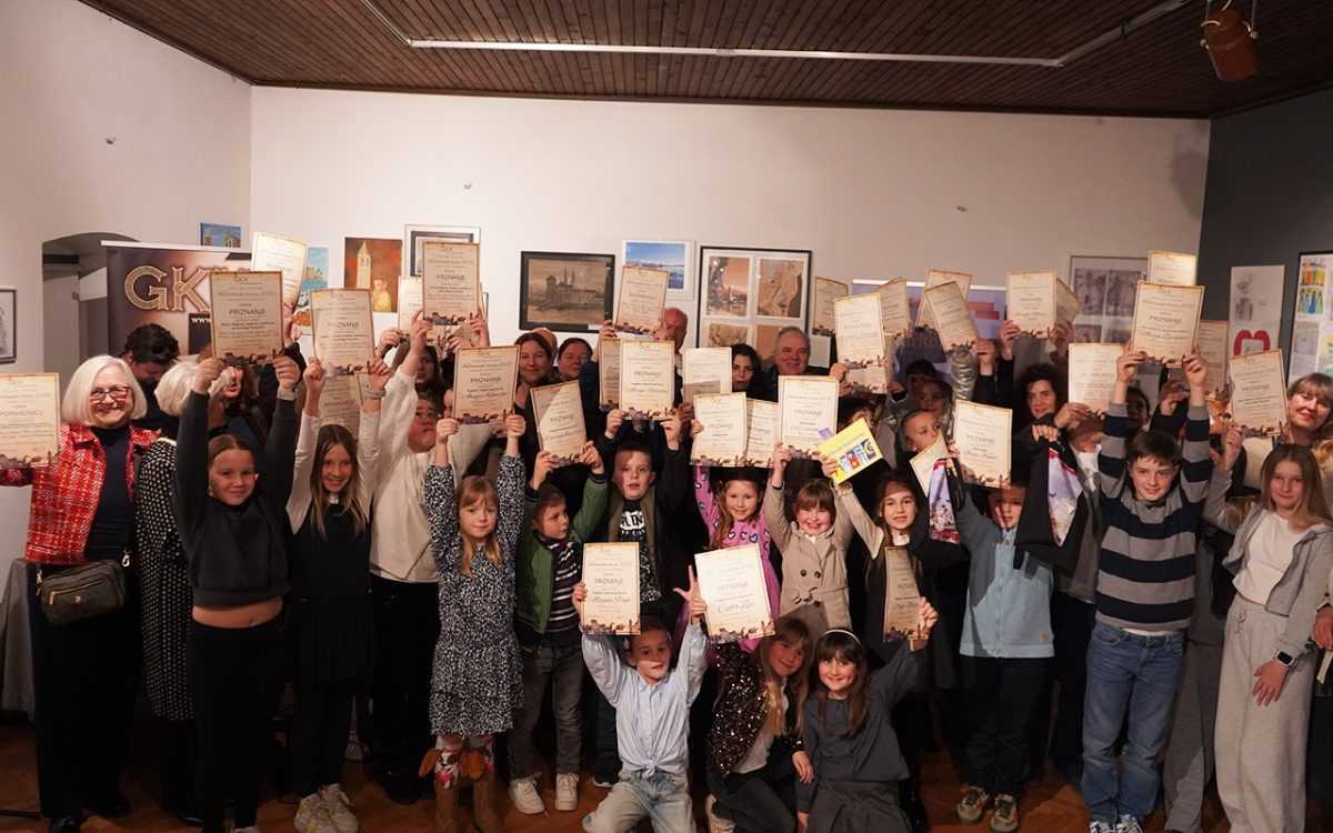 SVEČANOST: Dodijeljene nagrade u Literarno-likovnom natječaju GK Kaštela "Kaštelanske štorije 2026." SVEČANOST: Dodijeljene nagrade u Literarno-likovnom natječaju GK Kaštela "Kaštelanske štorije 2026."