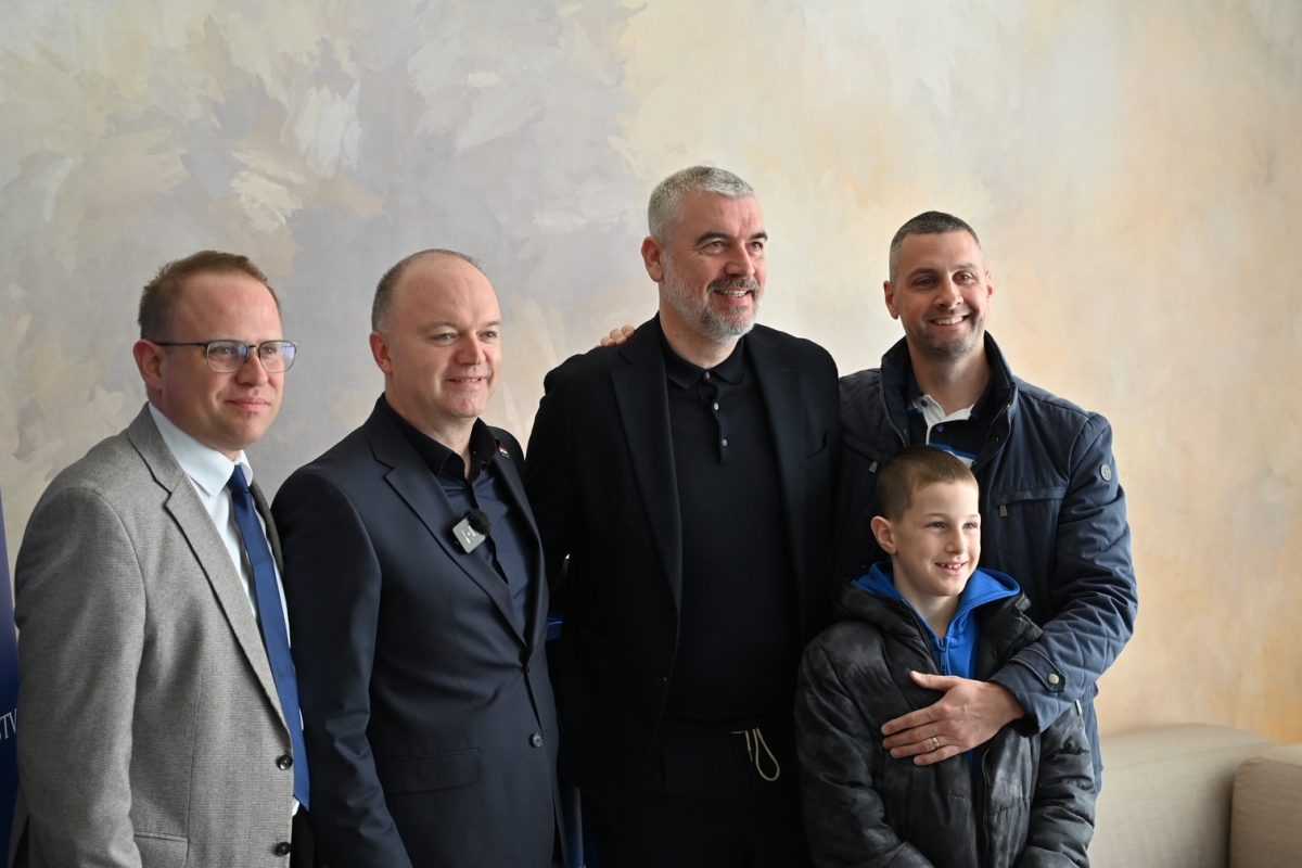 HRVATSKA: U Ministarstvu demografije i useljeništva svečano obilježen Dan očeva