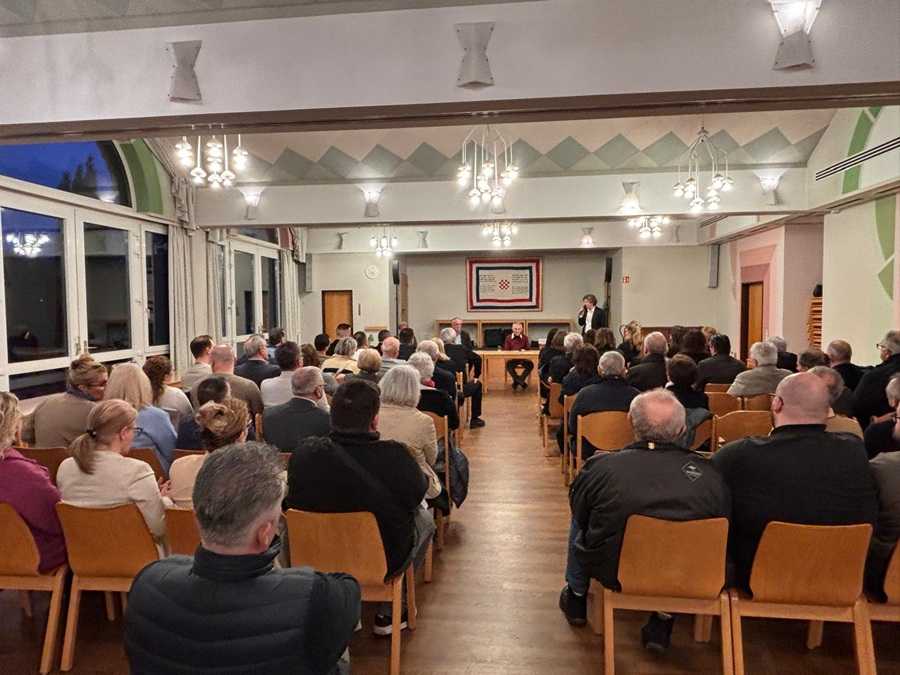 Predstavljanje knjige „Don Branko od Zvirovića do Zvirovića “ / Foto: Ljiljana Sikavica