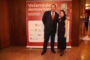 OSJETILA SE SNAGA ISELJENIŠTVA: Zlatko Dalić i Andrej Kramarić među brojnim poznatim osobama na Večernjakovoj domovnici OSJETILA SE SNAGA ISELJENIŠTVA: Zlatko Dalić i Andrej Kramarić među brojnim poznatim osobama na Večernjakovoj domovnici