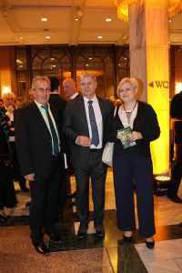 OD PODRUMA DO CRVENOG TEPIHA: Zbog dobitnika poput Valentina Antičevića nagrada Večernjakova domovnica je još značajnija OD PODRUMA DO CRVENOG TEPIHA: Zbog dobitnika poput Valentina Antičevića nagrada Večernjakova domovnica je još značajnija