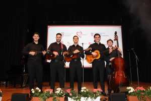 OSJETILA SE SNAGA ISELJENIŠTVA: Zlatko Dalić i Andrej Kramarić među brojnim poznatim osobama na Večernjakovoj domovnici OSJETILA SE SNAGA ISELJENIŠTVA: Zlatko Dalić i Andrej Kramarić među brojnim poznatim osobama na Večernjakovoj domovnici