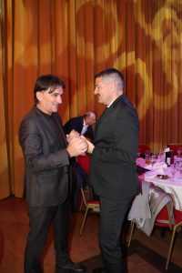 OSJETILA SE SNAGA ISELJENIŠTVA: Zlatko Dalić i Andrej Kramarić među brojnim poznatim osobama na Večernjakovoj domovnici OSJETILA SE SNAGA ISELJENIŠTVA: Zlatko Dalić i Andrej Kramarić među brojnim poznatim osobama na Večernjakovoj domovnici