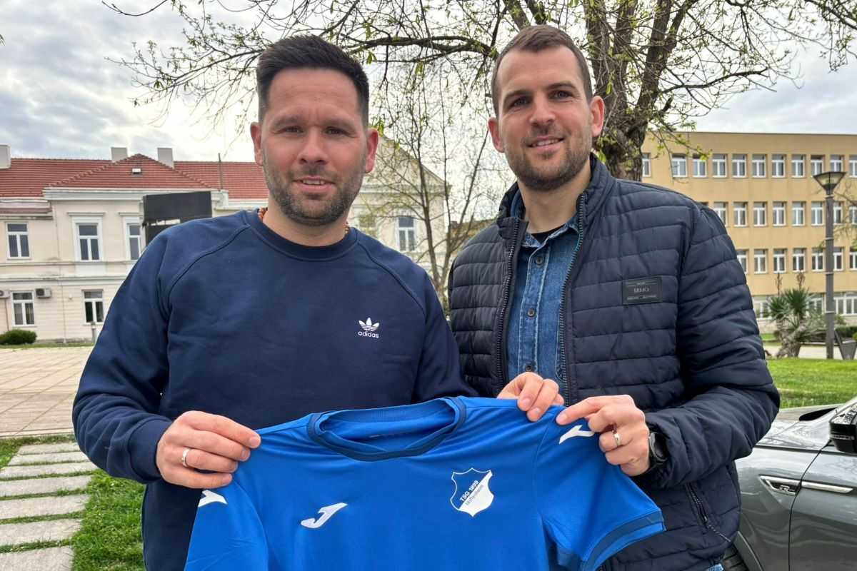 PRIČA O DOBROTI I LJUDSKOSTI: Damir Šunjić i Ivica Katić, veličine koje se ne vide, ali se osjećaju PRIČA O DOBROTI I LJUDSKOSTI: Damir Šunjić i Ivica Katić, veličine koje se ne vide, ali se osjećaju