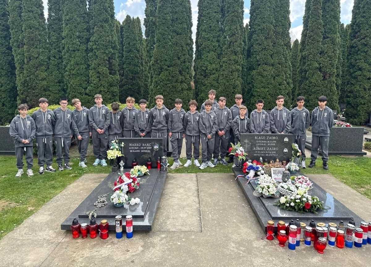“MEMORIJAL VUKOVARSKIH BRANITELJA U-14″: Momčad HSK Njemačka Švedska najuspješnija od 4 hrvatske momčadi iz iseljeništva “MEMORIJAL VUKOVARSKIH BRANITELJA U-14″: Momčad HSK Njemačka Švedska najuspješnija od 4 hrvatske momčadi iz iseljeništva