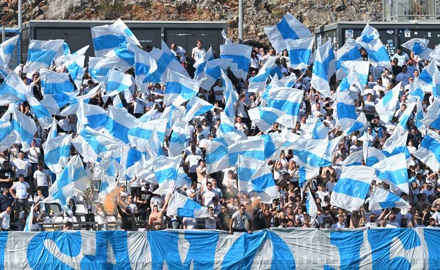 Policija tijekom utakmice između Rijeke i Hajduka postupala prema 30 navijača