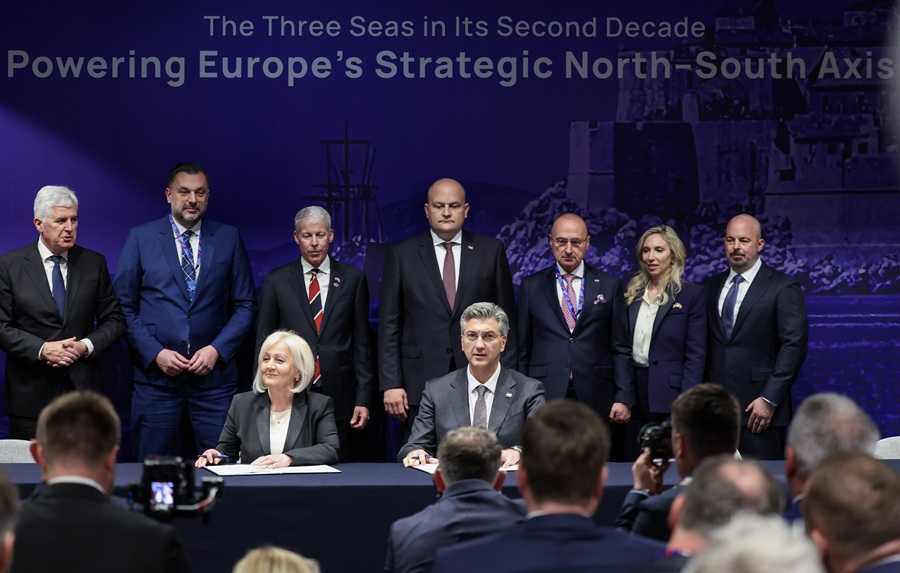 Andrej Plenković i Borjana Krišto / Foto: Hina