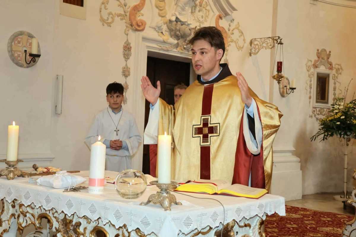 VJENČAJE NA USKRS: Mladi hrvatski par izrekao sudbonosno “da” u jednom od najljepših baroknih svetišta južne Njemačke