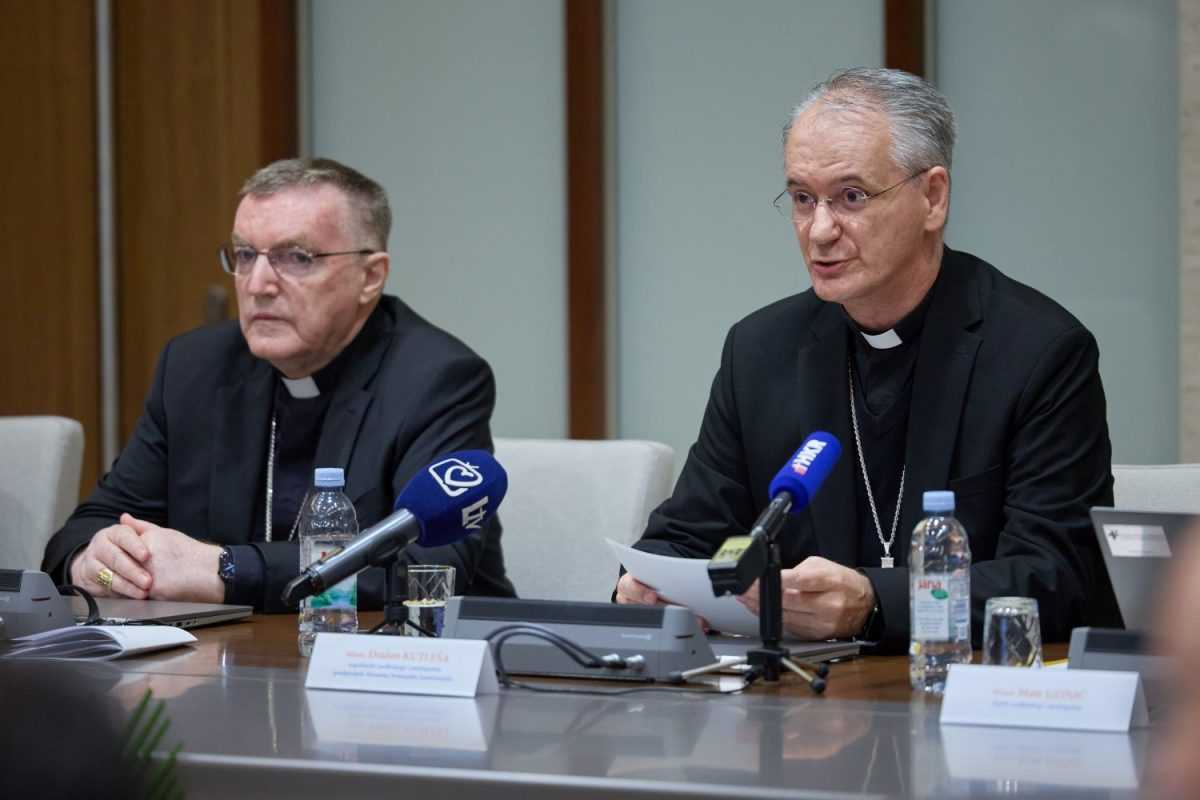 ZAGREB: Kutleša pozvao na molitvu za mir u svijetu u zajedništvu s papom Lavom XIV. ZAGREB: Kutleša pozvao na molitvu za mir u svijetu u zajedništvu s papom Lavom XIV.