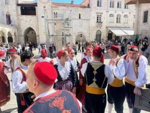 SRIJEDA U DUBROVNIKU: Mnogi su se pitali što to rade članovi Linđa
