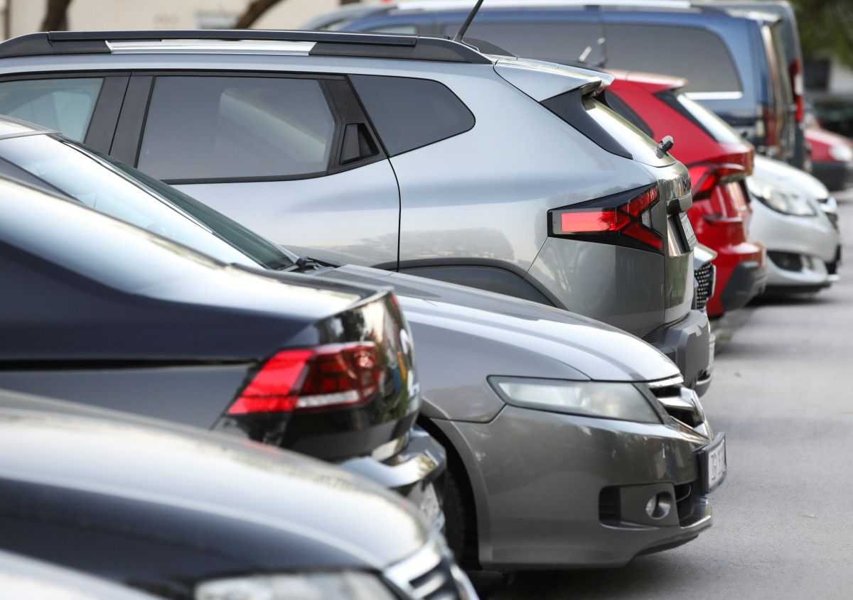 parking automobili vozaci