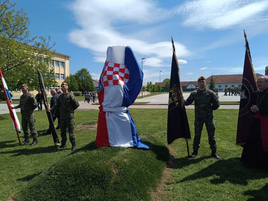 Otkriven spomenik "Pobjeda" u čast poginulim Pumama / Foto: Hina